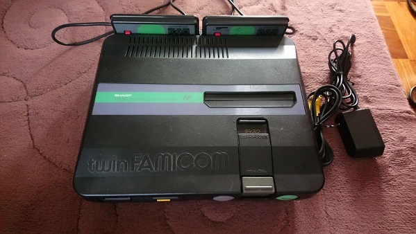 Yahoo!オークション -「ツインファミコン」の落札相場・落札価格
