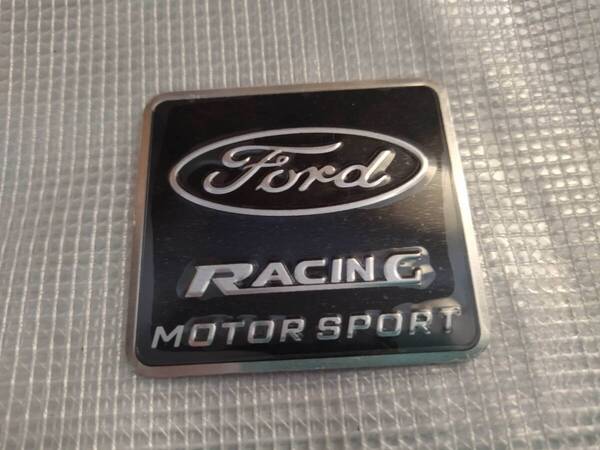【ゆうパケット送料込】Ford RACING(フォード レーシング)エンブレムプレート ブラック 縦5.5cm×横6㎝