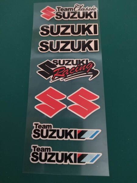 【ゆうパケット送料込】SUZUKI(スズキ) ステッカー 横8.8cm×縦20.8cm ⑥