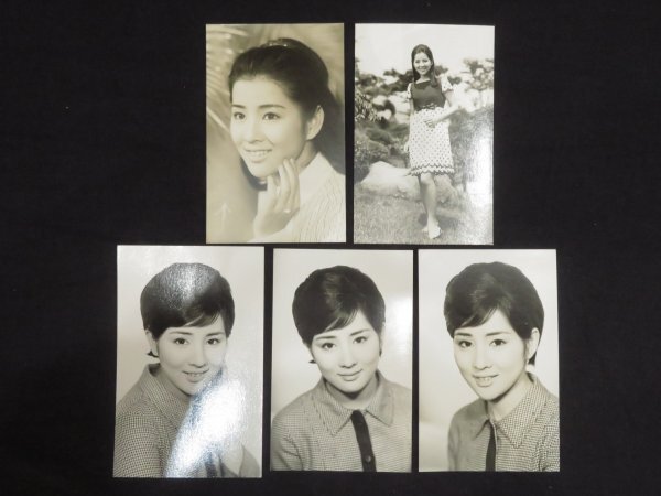 【昭和レトロ】吉永小百合　ブロマイド　18枚 Amazon.co.jp: 吉永小百合 ブロマイド グッズ z : おもちゃ