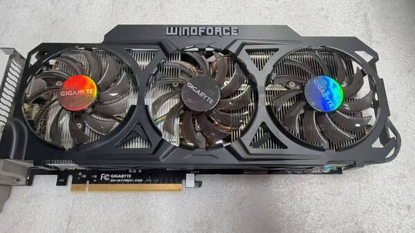 B5243 中古ジャンク品 ビデオカード GIGABYTE-GV-N770OC-2GD 通電できます、動作不安定
