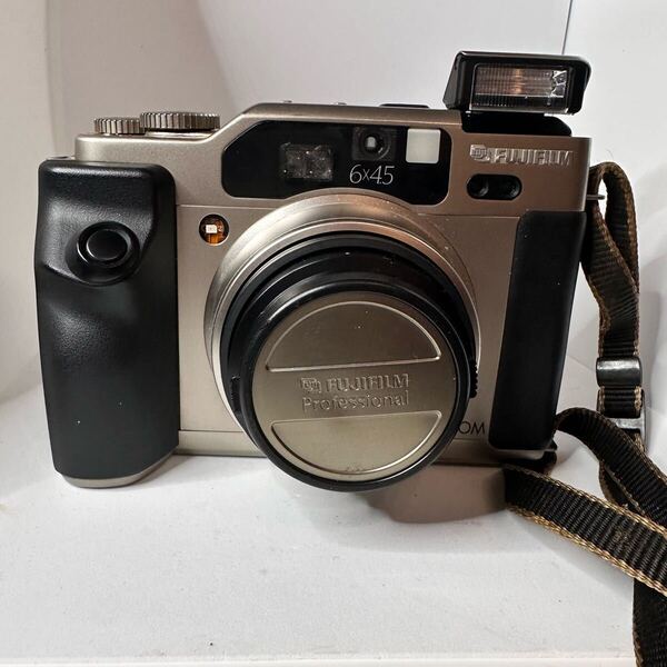 @ FUJIFILM GA645Zi Professional 中判フィルムカメラ 一部 動作確認済 一部欠損あり フジフィルム
