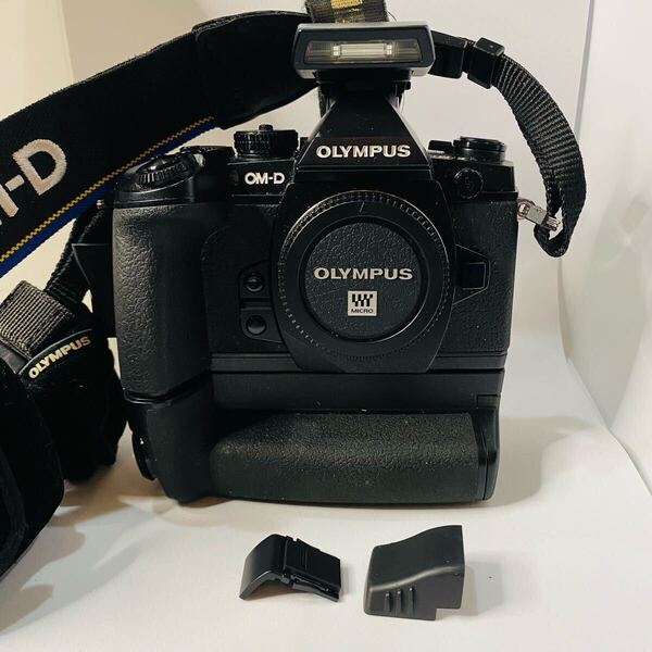 @【動作良好】Olympus OM-D E-M1 ボディ HLD-7パワーバッテリーホルダー付 ストラップ付 オリンパス OM-D