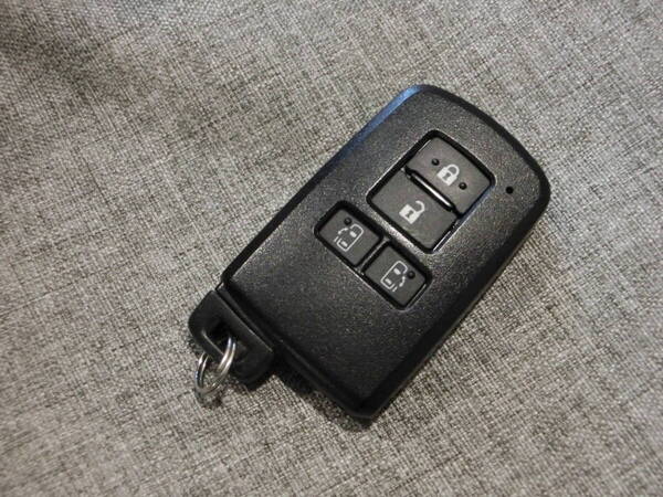 トヨタ 純正スマートキー 281451-2150 ノア ヴォクシー エスクァイア 80系 シエンタ等 4ボタン 両側パワースライド