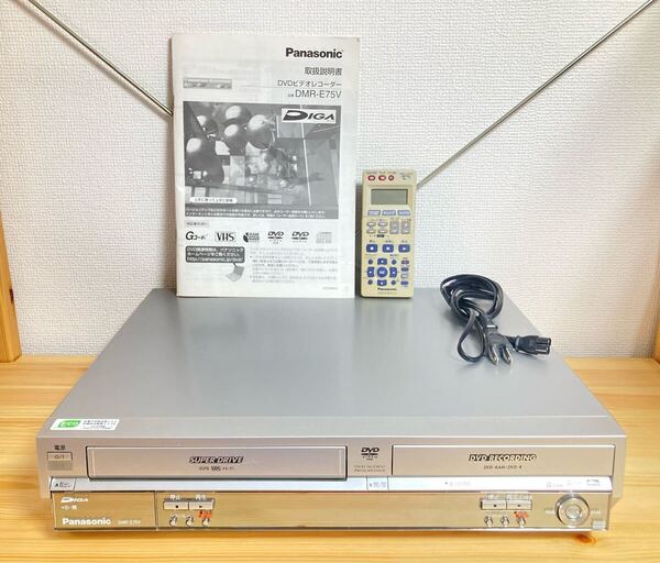 Panasonic パナソニック VHS DVD DMR-E75V ビデオデッキ VHS一体型DVDレコーダー