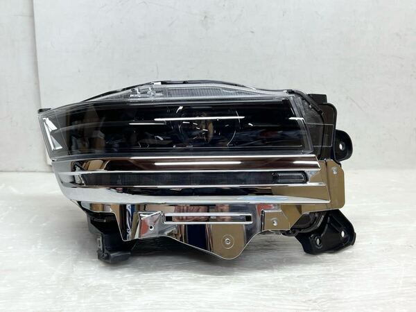 ★美品 送料込★即決 スペーシア MK54S/MK94S 純正 LED 右 ヘッドライト KOITO 100-593DN 35100-53UA0 スズキ 送料無料 8567