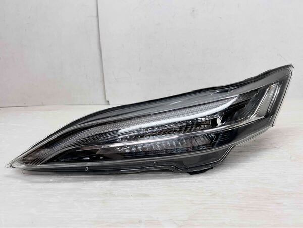 ★割れ無し 送料込★即決 セレナ ハイウェイスター C27 後期 純正 LED 左 ウインカー ランプ KOITO 210-23785 W 送料無料 8510