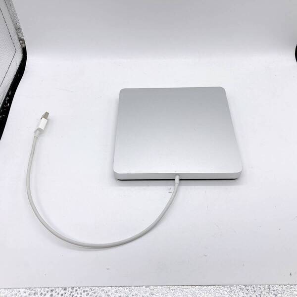 Apple スーパードライブ A1379 外付けDVDドライブ 中古 通電確認済