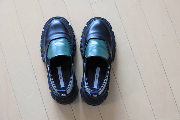 UN3D. アンスリードソールローファー 現行販売品 SOLE LOAFER