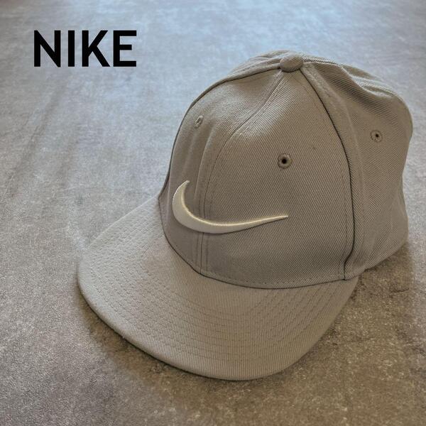 NIKE ベージュ キャップ 刺繍ロゴ フリーサイズ メンズ