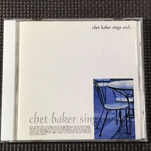 チェット・ベイカー 夜明けのかたらい CHET BAKER SINGS AND... CD