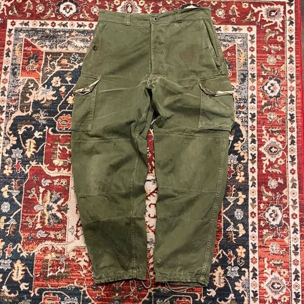60s フランス軍 実物 M-64 フィールドパンツ カーゴパンツ W80cm オリーブ ユーロ ミリタリー ヴィンテージ ワークパンツ M64 M47 50s