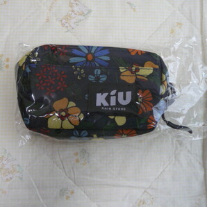 新品★kiu★ウォーターリペントポーチ★M★サイケデリックフラワー
