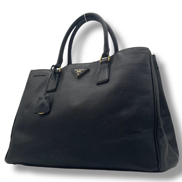 【美品】プラダ PRADA ガレリア ハンドバッグ サフィアーノレザー トートバッグ 三角ロゴ 黒 ブラック A4 ゴールド金具