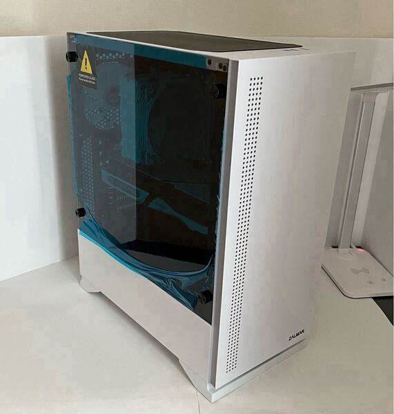 自作ゲーミングPC/ AMD Ryzen 7 3700X/メモリ16GB /RX6650XT/SSD m.2 500GB /Windows11【送料無料】