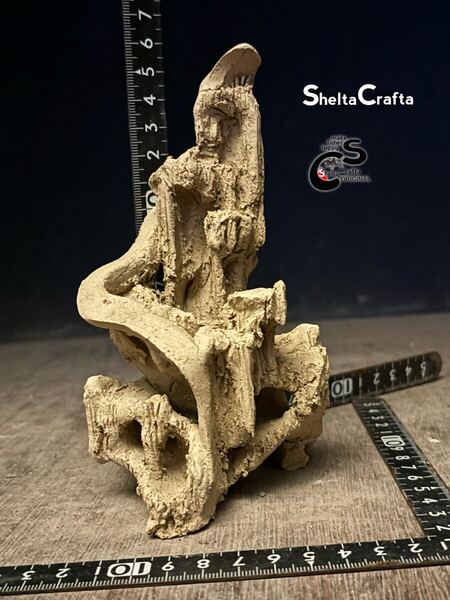 【全国送料無料】塔 ラインデザイン 小さめ SheltaCrafta Asatシェルター 苔 水草活着 レイアウト アクアリウム 熱帯魚