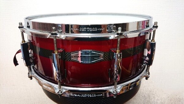 Pearl:スネアドラム「Carbonply Composite 14×5.5」カーボンマホガニー