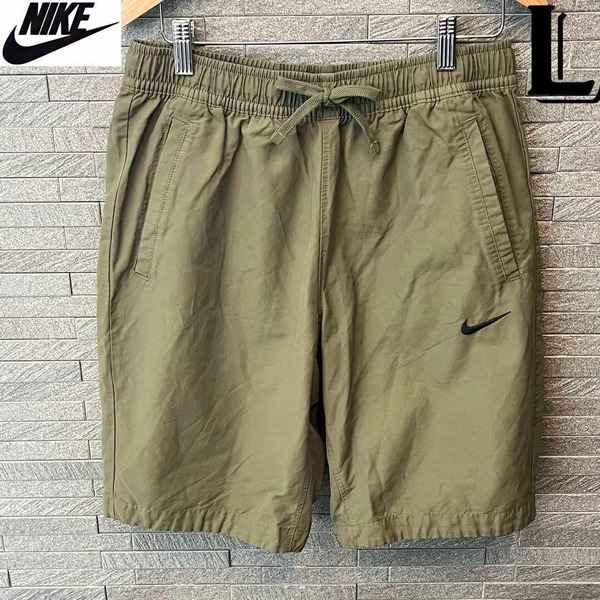 ナイキ NIKE メンズ ハーフパンツ・半ズボン ハーパン ショートパンツ ウエストゴム入り Lサイズ 刺繍ロゴ カーキ・グリーン・緑
