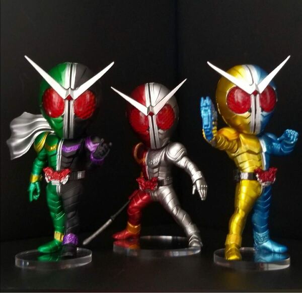 一番くじ 仮面ライダーオーズ & W OOO 10th anniversary F賞 DEFORME-X 仮面ライダーW 3種フィギュア 用台座