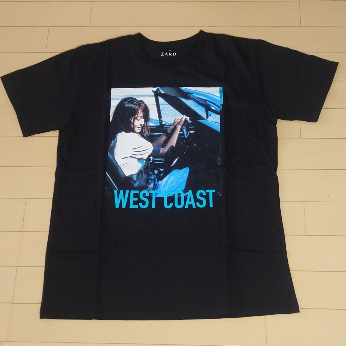 Amazon.co.jp: ZARD Hold me Tシャツ サイズL 坂井泉水 ザード