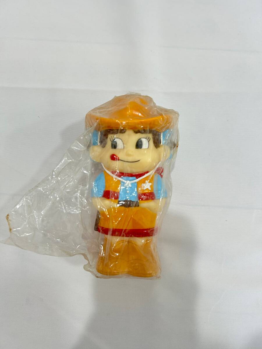 ペコちゃん ポコちゃん ビッグサイズ ソフビ貯金箱 不二家 制服 ペコちゃん ポコちゃん ソフビペア貯金箱｜Yahoo