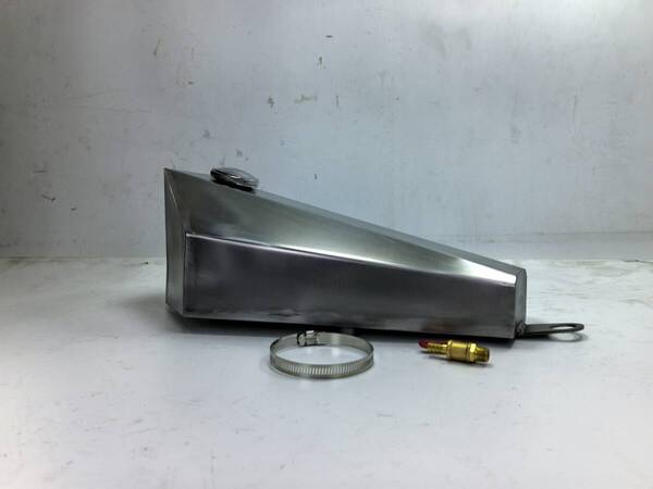T-28 ヤマハ YAMAHA SR400 SR500用 8L コフィンタンク チョッパー カスタム ポン付け タンク製作工房