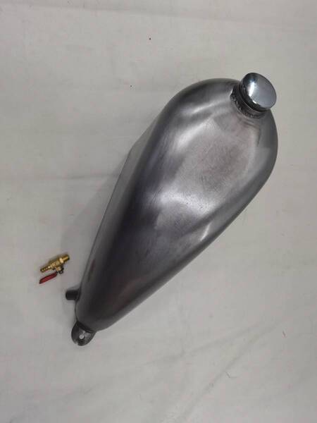 T-99 9L 汎用品 ハーレー用 ナロースポーツスター カスタムタンク スポタン ワンオフ チョッパー タンク製作工房