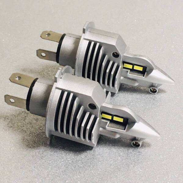 超爆光 H4 LED ヘッドライト スズキ ジムニー ジムニーシエラ JB23W JB64W JB43W JB74W ZESチップ クールファン搭載 ホワイト 2個セット