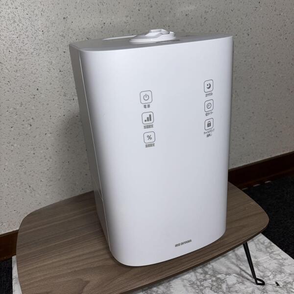 2023年製 アイリスオーヤマ 上給水ハイブリッド加湿器UHK-500 未使用品