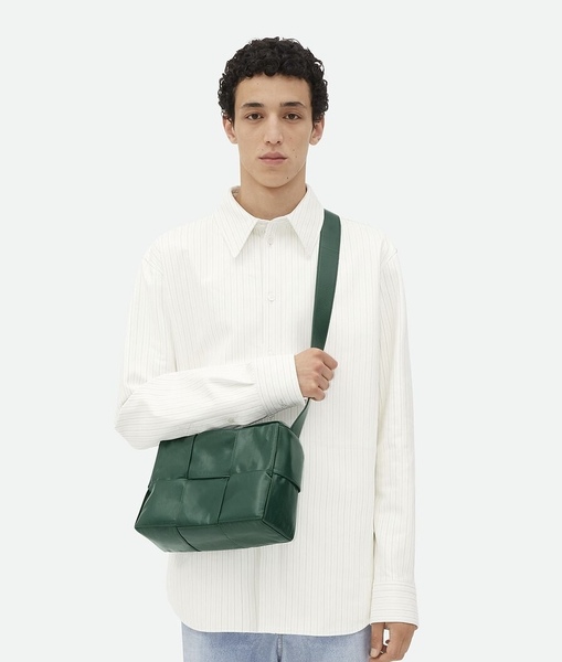 【美品】BOTTEGA VENETA ボッテガヴェネタ【ARCO アルコ】 カメラバッグ エメラルドグリーン カーフレザー 定価:429,000円