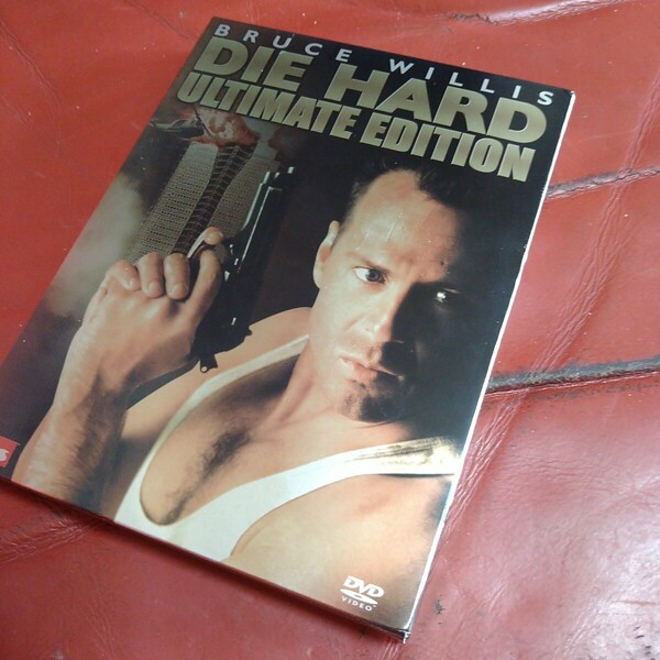 映画 ダイ・ハード DVD 2枚組 アルティメット・エディション ブルース・ウィリス DIE HARD BRUCE WILLIS