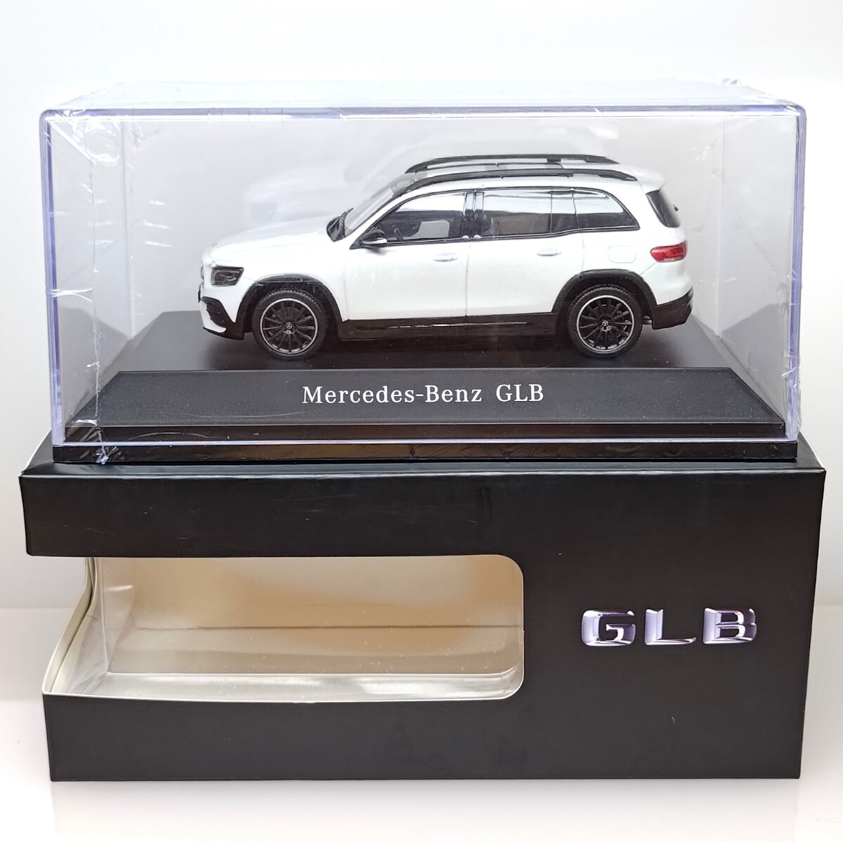 メルセデスベンツ Cクラス ワゴン 白 1/43 特注品 非売品