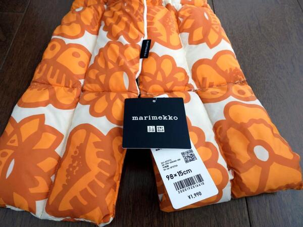 ユニクロ UNIQLO マリメッコ marimekko パデッドマフラー WOMEN オレンジ【新品未使用】