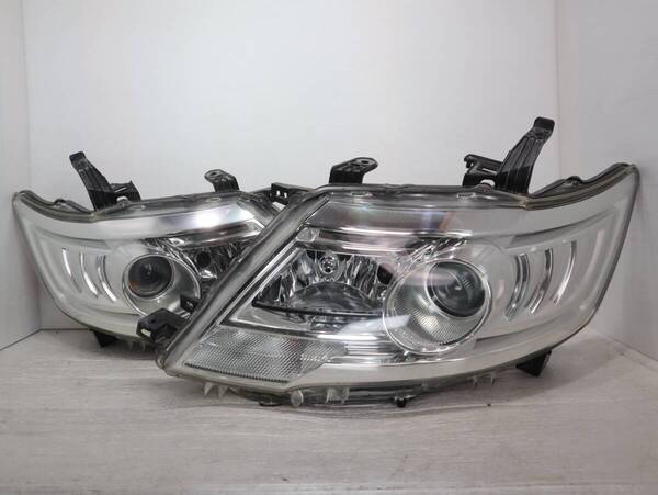 【コーティング済】 後期 HID キセノン 迅速発送 KOITO 100-24921 管理BR48-11 セレナ ハイウェイスター C25 ヘッドライト 左右