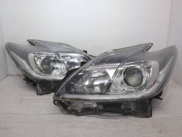 キレイ 後期 【コーティング済】 HID キセノン KOITO 47-52 管理BR48-5 プリウス 30系 ZVW30 ヘッドライト 左右