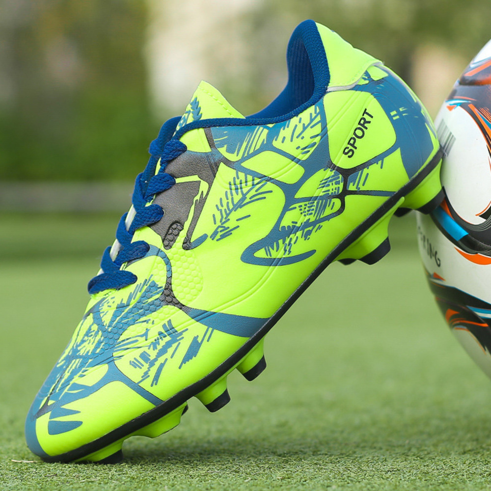 新品・未使用　サッカースパイク サッカースパイクQ3 F50 CLUB FxGIE0611 NKX96 | スポーツ用品