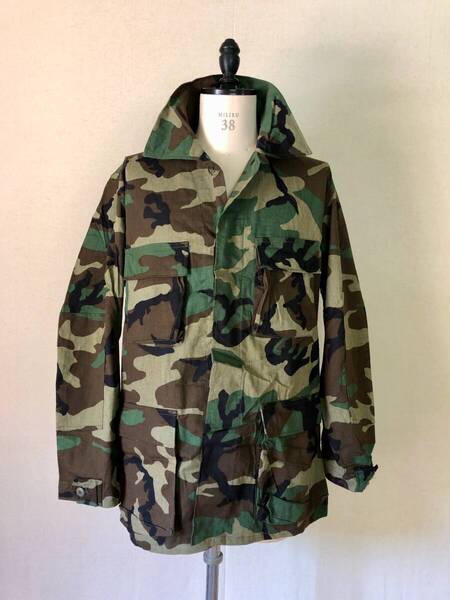 【実物 未使用 デッド】1980s 米軍 BDU ジャケット MEDIUM-LONG U.S.ARMY ノンリップ woodland ウッドランド ミリタリー アメリカ製 YQ