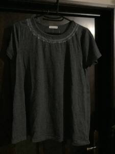 Футболка с вышивкой Темно-серый ☆Подержанная☆☆Короткие рукава Размер L