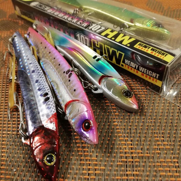 ジャッカル ビッグバッカー メタルバイブ 107 x2, 107hw x2, 4個セット 2