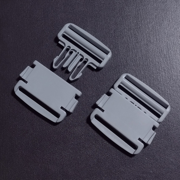 薄型バックル・YKK-LB50J・グレー・プラスチック製・対応ベルト幅:50mm・本体厚み:10mm・数量:1個(1組)