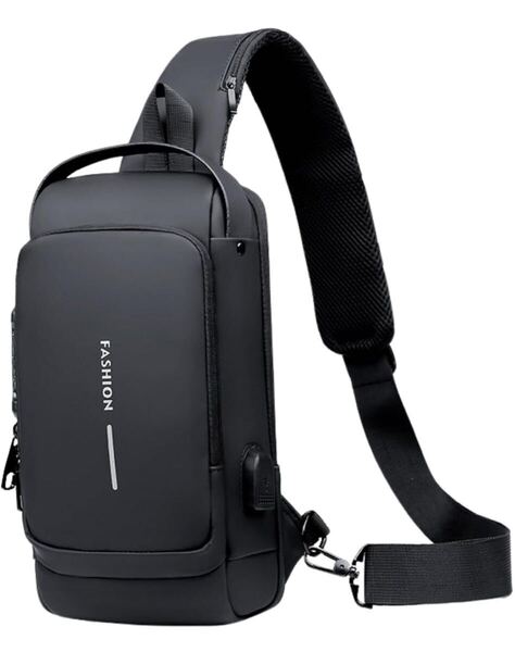 ショルダーバッグ ボディバッグ スポーツバッグ 斜めがけバッグ 肩掛けバッグ メンズ 人気 盗難防止 USBポート 軽量 大容量