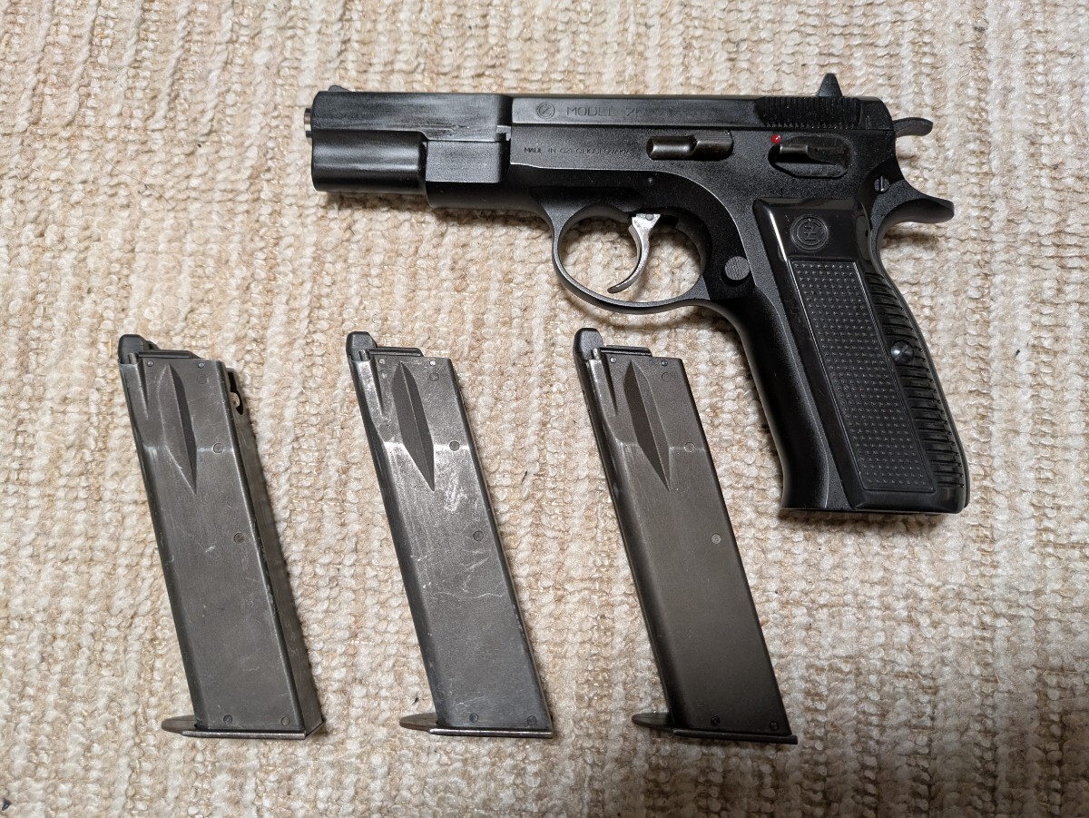 Yahoo!オークション -「cz75 1st」の落札相場・落札価格