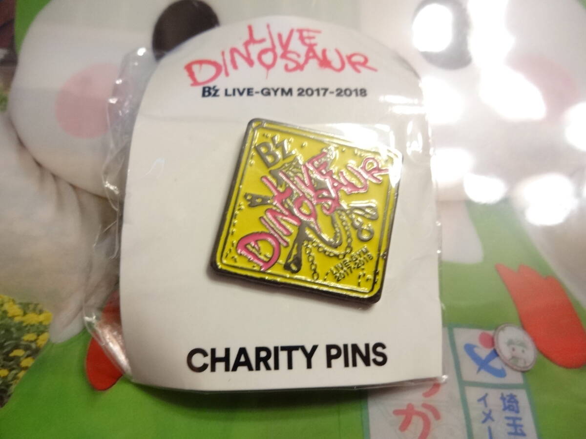 B'z　チャリティーピンバッジ B'z Official Website