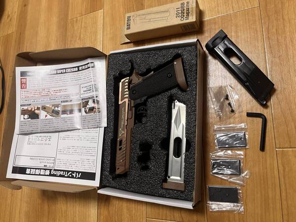 BT-SAND VIPER CO2GBB BATON ガスブローバック刻印モデル