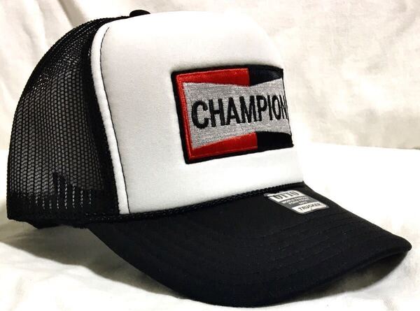 CHAMPION パッチトラッカー ホワイト×ブラック 新品 アメカジ OTTO スナップバック メッシュキャップ