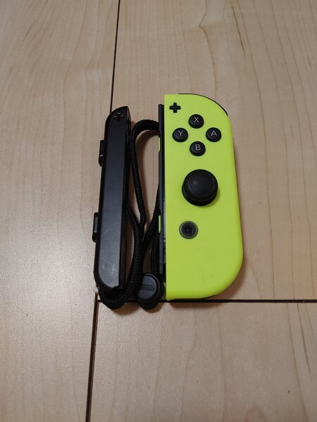 Nintendo Switch Joy-Con R ニンテンドースイッチ ジョイコン 右 ネオンイエロー
