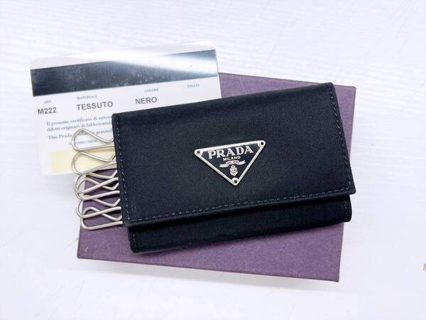 未使用保管 美品 PRADA プラダ トライアングルロゴ ナイロン キーケース 黒 M222