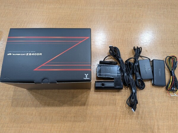 管理001 美品完品 ユピテル super cat Z840DR ドライブレコーダー付きレーザーレーダー探知機