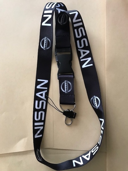 オフ会の必需品?NISSAN 日産ロゴ黒 ネックストラップ 送料サービス スカイライン フェアレディ ブルーバード エルグランド セレナ