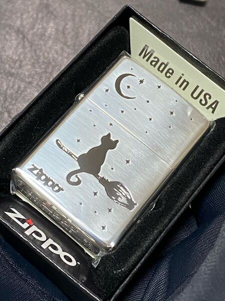 zippo 猫 箒 前面刻印 シルバー 希少モデル 2023年製 ケース 保証書付き
